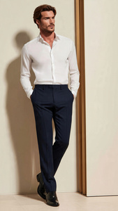 Pantalon habillé homme bleu marine en polyester tissé, taille mi-haute, coupe ajustée, jambe droite, écologique et facile d'entretien, idéal pour le bureau et les affaires - Product Image 3