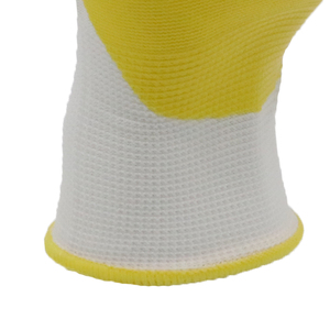 Guantes de Trabajo de Seguridad MaxiTough 13G de Poliéster con Recubrimiento de Nitrilo Liso para Protección Industrial de las Manos - Product Image 6