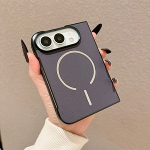 เคสโทรศัพท์มือถือแบบพับได้แม่เหล็กหนังกันกระแทก รุ่น 2026 สำหรับ iPhone 18 Duo fold ลายเส้นฝ้า พร้อมกรอบแม่เหล็กป้องกันหน้าจอ ฝาหลัง PC - Product Image 5
