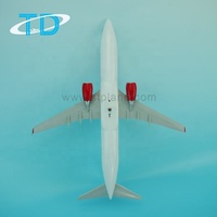 Modèle d'avion B737-900ER Lion Air en résine personnalisé, cadeau d'affaires, artisanat européen
