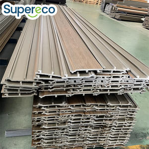 Panel de pared de revestimiento de WPC acanalado coextrusión a prueba de humedad al aire libre fácil de instalar - Product Image 3