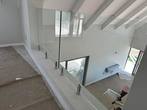 Support de fixation réglable sans cadre en acier inoxydable pour garde-corps en verre de piscine, balcon, escalier et villa - Supports de fixation résistants à la rouille - Product Image 2