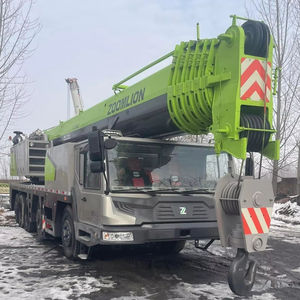 Grúa Usada Zoomlion ZTC1000 de 100 Toneladas con Sistema Hidráulico y de Transmisión Completo para Obras - Product Image 1