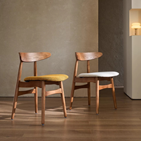Chaise de salle à manger scandinave en chêne massif blanc, siège rembourré ergonomique, chaise de salle à manger en bois pour la salle à manger à domicile