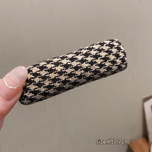 Épingles à cheveux en tissu tricoté à carreaux, style coréen, polyvalentes, pour femmes, pinces BB, accessoires pour cheveux, vente en gros - Product Image 4