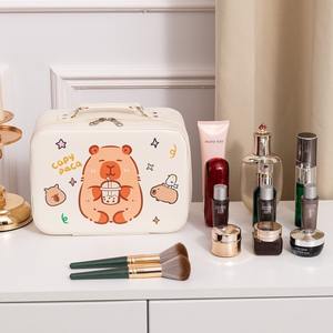 Модный кейс для косметики DHF Cartoon Capybara из ПУ-материала, милый, водонепроницаемый, портативный дорожный органайзер, мини-сумка для хранения большой вместимости - Product Image 4