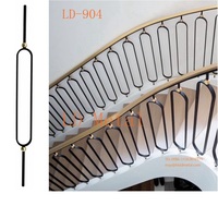 Broche d'escalier LD Metal Hollow Round 5/8 "x 44" avec grand ovale et boule pour rampe d'escalier intérieur