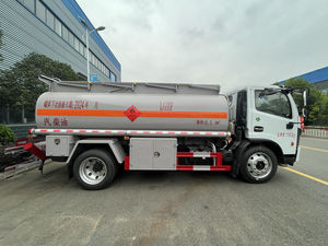 Camion-citerne à Diesel avec Remorque  Pas encore d'avis  Conforme aux normes européennes - Product Image 4