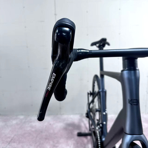 Vélo <span class=keywords><strong>de</strong></span> route DFQ en carbone intégral super léger <span class=keywords><strong>de</strong></span> 61 cm, grandes tailles, 24 vitesses, roues en carbone, guidon intégré, frein à disque, 386bb Racing - Product Image 3
