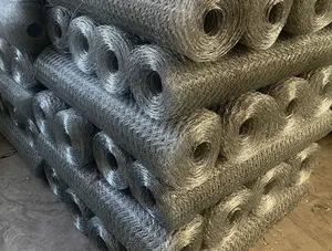 Poultry Farm Woven Chicken Wire Mesh Roll PVC Coated Galvanized 1/2'' Hexagonal Wire Mesh