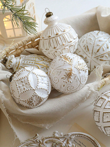 Adorno Navideño Colgante de Lujo, Resistente a Impactos, la Mejor Decoración para el Hogar en Navidad, Saludos de Alexa Ray - Product Image 2