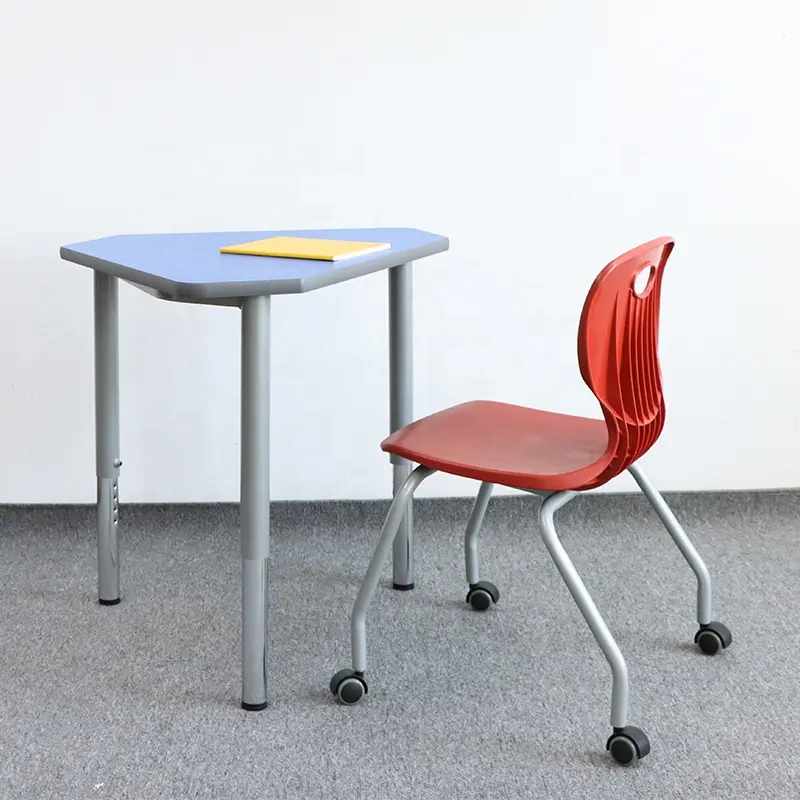 Commercio all'ingrosso a buon mercato aula mobili da tavolo in legno insegnante studente tavolo da scuola e Set di sedie in plastica