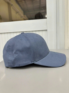 หมวกเบสบอลทรง 6 แผง ปีกโค้งกลาง ผลิตจากพลาสติกแบบ Snapback ผลิตในเวียดนาม เสื้อผ้ากีฬาสะดุดตา - Product Image 3