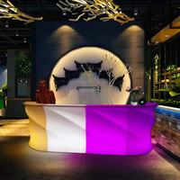 Nouvelle conception moderne de comptoir de bar portable d'extérieur en plastique avec télécommande RGB à changement de couleur, à motif ondulé, pour discothèque