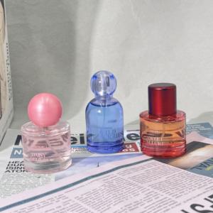 Vente en gros d'<span class=keywords><strong>eau</strong></span> <span class=keywords><strong>de</strong></span> <span class=keywords><strong>parfum</strong></span> en spray personnalisable, senteurs et emballages sur mesure pour les marques <span class=keywords><strong>de</strong></span> parfums <span class=keywords><strong>de</strong></span> niche - Product Image 3