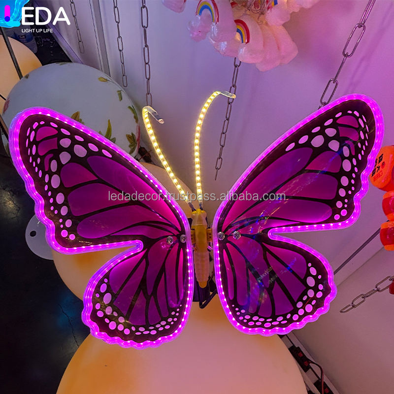 สีแดงกุหลาบ