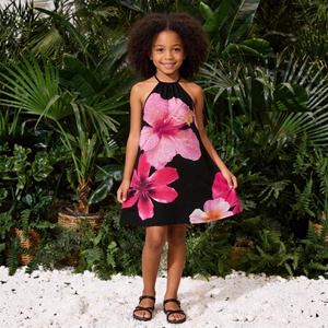 Vestido de Verano para Niña con Estampado Floral Rosa, Espalda Descubierta, Base Negra, Ideal para Vacaciones en la Playa - Product Image 1