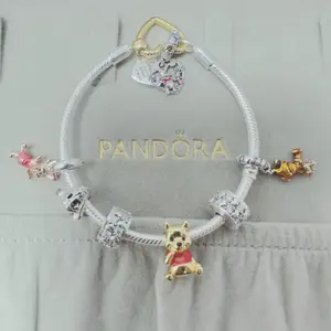 Thailand factory 2023 Donald Duck 925 sterling silver new bracelet pendant amulet is suitable for bracelet.