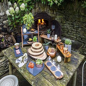 Support à gâteau rond classique en bambou naturel non toxique à 2 niveaux pour servir des pâtisseries lors de fêtes et de buffets - Product Image 3