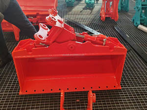 קובוטה מחפר קובוטה 1.5 טון 1.7 טון עופר מיני גיגית דלי 1-2t קיבולת להסרת בוץ - Product Image 2