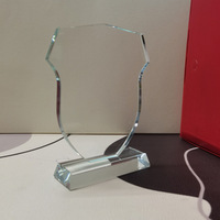 Vente en gros de flans de trophées en cristal OEM Plaques à graver Médailles en cristal laser 3D Personnaliser les bases commémoratives de récompenses