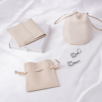 Boîte-cadeau personnalisée pour l'organisation, avec logo imprimé sur mesure, petit sac d'emballage en velours pour bijoux, pochette à bijoux