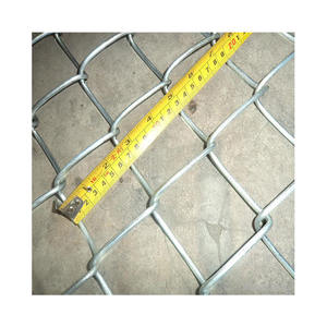 Clôture en treillis métallique galvanisé à chaud en maille diamantée personnalisée, rouleaux de 60 pieds pour terrain de sport - Product Image 3