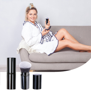 Venta al por mayor de aerógrafo retráctil <span class=keywords><strong>Kabuki</strong></span> Brush para base de maquillaje facial para crema líquida y maquillaje facial en polvo - Product Image 5