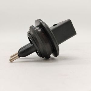 Capteur de niveau de liquide lave-glace 7M0919376 pour VW Volkswagen GTI Beetle Jetta Passat Tiguan <span class=keywords><strong>Audi</strong></span> A3 A4 7M0-919-376 - Product Image 3