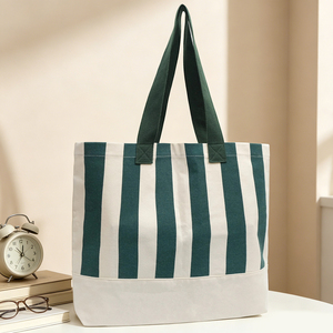 Sac fourre-tout en toile de coton écologique et durable avec motif rayé vertical classique pour la vente en gros – Sac à bandoulière esthétique - Product Image 1
