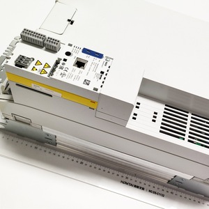 เครื่องแปลงความถี่ Lenze รุ่น E84AVSCE3034VB0 แบบสามเฟส สำหรับอุปกรณ์เครื่องจักร วิศวกรรมไฟฟ้า ผลิตในเยอรมนี - Product Image 4