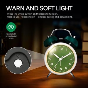Réveil analogique silencieux à quartz de 4,5 pouces avec double <span class=keywords><strong>cloche</strong></span> pour les gros dormeurs, horloge de table en métal, cadran à contraste élevé, rétroéclairage double - Product Image 4