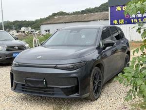 Leapmotor C10 EREV 2024 d'occasion, 210 LiDAR, conduite à gauche, autonomie EV de 210 km, système de conduite intelligent Orin-X, toit ouvrant panoramique longue portée de 1190 km, noir sur orange - Product Image 2