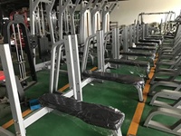 Banc de fitness réglable pour salle de sport commerciale banc de musculation en acier super réglable pour l'entraînement en force