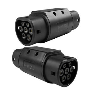 Adaptateur GBT 16A 32A AC 22kW monophasé ou <span class=keywords><strong>triphasé</strong></span> vers <span class=keywords><strong>prise</strong></span> de charge EV Type 2 - Product Image 3