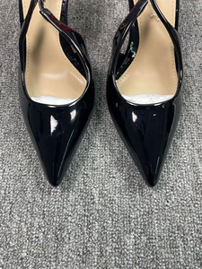 2025 mùa hè mới thiết kế kim loại chuỗi ngón chân mỏng gót cao cấp sang trọng ngón chân nhọn Áo khoác tiệc cao gót nữ - Product Image 5