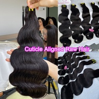 Cheveux humains indiens bruts 12A non traités 100% naturels du fournisseur # Extensions de cheveux ondulés naturels noirs 1B