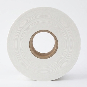 Papier toilette absorbant personnalisé en pâte de bois vierge, gaufré/lisse, jetable, doux, en <span class=keywords><strong>rouleau</strong></span> unique, pour usage domestique - Product Image 2