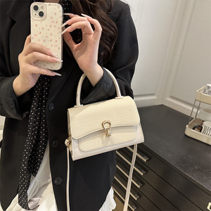 Bolso de Mano Pequeño Cuadrado para <span class=keywords><strong>Hombre</strong></span>, Textura de Piel, Diseño Color-Block, Verano 2025, Nuevo, de Lujo, <span class=keywords><strong>Bandolera</strong></span> - Product Image 3