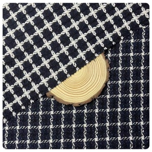 <span class=keywords><strong>Tissu</strong></span> en tweed à carreaux <span class=keywords><strong>noir</strong></span> <span class=keywords><strong>et</strong></span> <span class=keywords><strong>blanc</strong></span> rétro, <span class=keywords><strong>tissu</strong></span> tissé texturé à carreaux pour manteaux, vestes <span class=keywords><strong>et</strong></span> accessoires de bricolage - Product Image 3