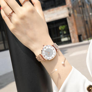 Reloj de Mujer con Diseño de Cielo Estrellado, Esfera con Diamantes, Reloj de Cuarzo Casual - Product Image 3