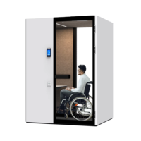 Cabine de bureau moderne et inclusive XL, salle de réunion acoustique accessible, studio silencieux accessible aux fauteuils roulants pour espace de travail d'entreprise