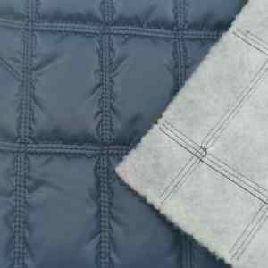 Forro de Poliéster 100% MQ Color Azul Marino, 100g, 171GSM, 54/55" de <span class=keywords><strong>Ancho</strong></span>, Relleno con Costura de Aguja, Diseño Personalizado para Abrigo de Mujer - Product Image 1