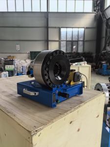 Machine à sertir les tuyaux hydrauliques manuelle, pour le formage des extrémités en acier inoxydable/aluminium/plastique, force de 150T - Product Image 5