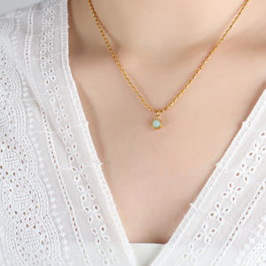 Cadena de cuentas de semillas chapada en oro de 18 quilates de acero inoxidable, collar con colgante de piedra natural circular para regalo de mujer - Product Image 5