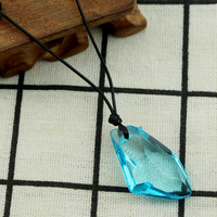 Klassische TV-Serie H2O Halskette Mode Harz-Mondstein-Anhänger Nur Wasser hinzufügen Blauer Stein Mako Meerjungfrauen-Schmuck Filmgeschenk
