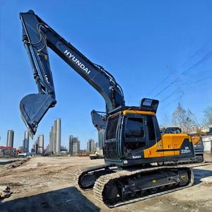 Excavatrice sur chenilles Hyundai HX220HD de grande capacité avec moteur Cummins, système hydraulique haute pression pour l'exploitation minière et la construction routière - Product Image 1