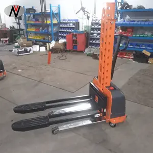 Hydraulic Forklift Truck 500kg Semi Electric Pallet Stacker Electric Straddle Stacker For Warehouse Lift