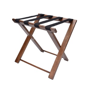 Porte-bagages pliable compact en bois durable, style moderne de luxe de qualité hôtelière, finition noyer, étagère multifonctionnelle - Product Image 1