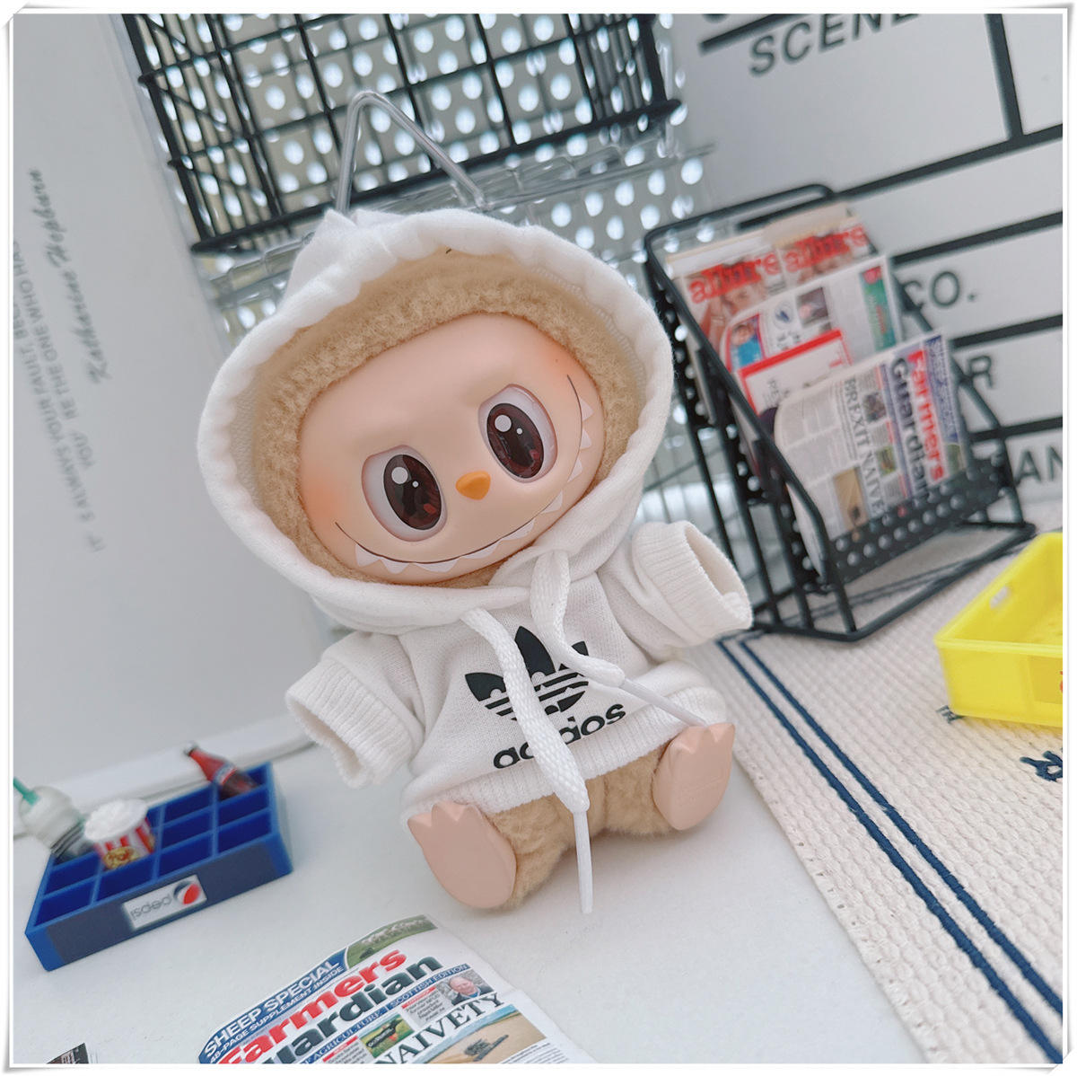 eddie hooded sweatshirt white